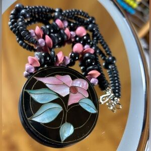 Vtg Artisan Mother of Pearl Inlay Flower Statement Necklace - Boho Chic